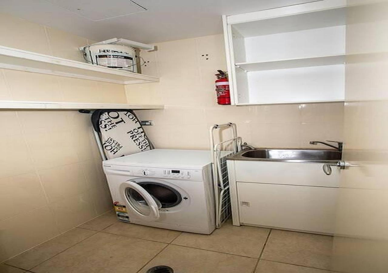Coastal Bliss 2 Bedroom Apartment Gold Coast